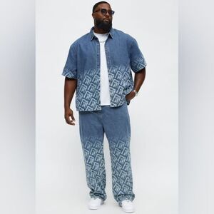 Baggy Chateau Monogram Jeans - Light Blue Wash